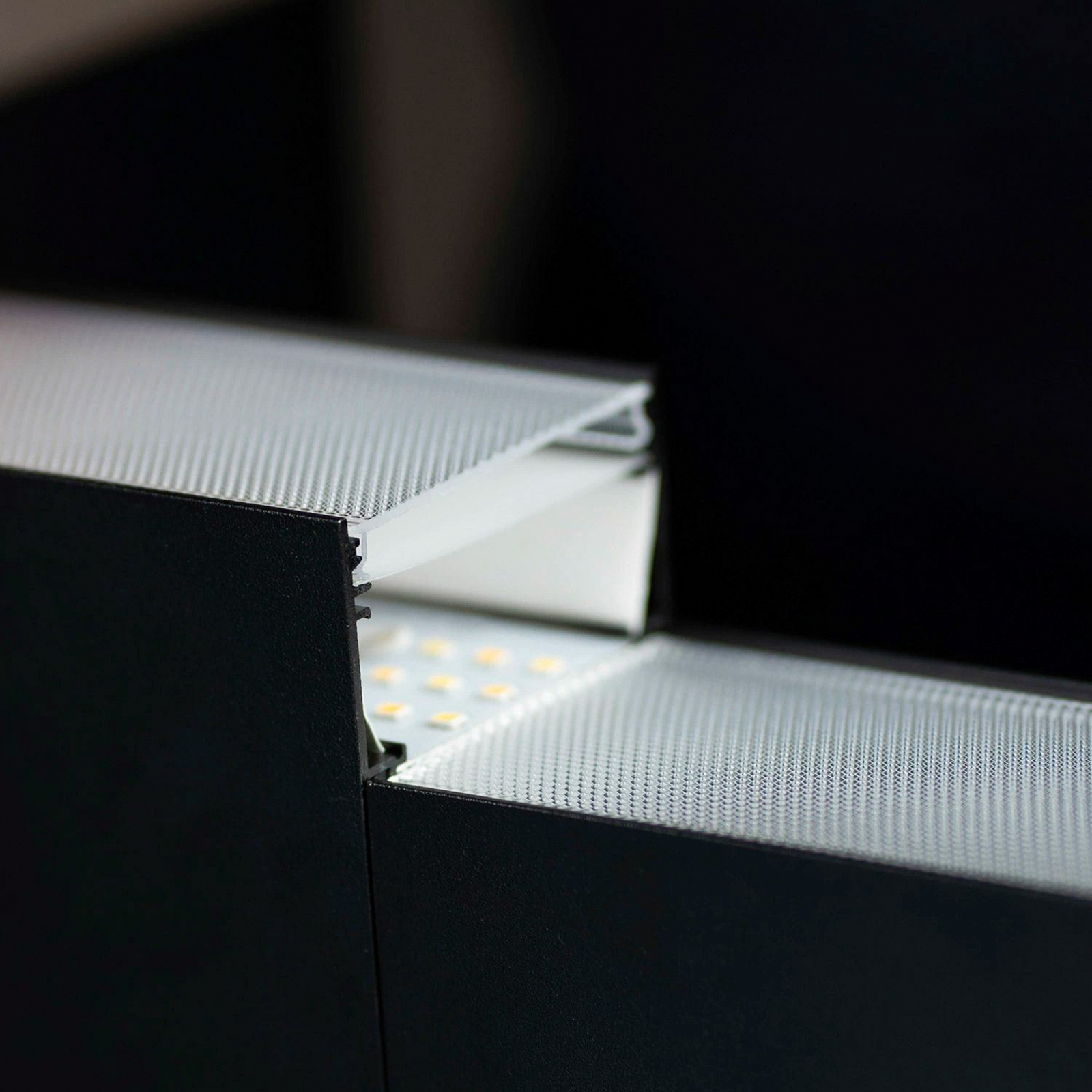 SLC LED-lichtstrip CLICK, zwart, 112 cm, CCT, DALI, IP20